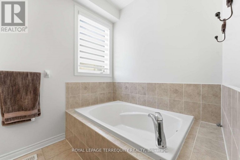 10 CULHAM TRAIL, Wasaga Beach, Ontario, L9Z0C6