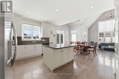 10 CULHAM TRAIL Wasaga Beach Ontario photo 8