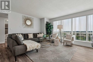 906 - 18 LEE CENTRE DRIVE Toronto (Woburn) Ontario photo 1