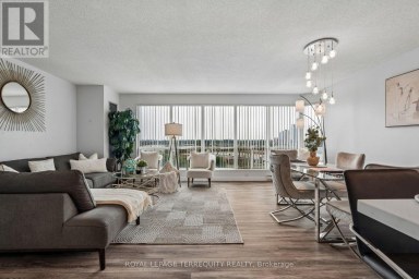 906 - 18 LEE CENTRE DRIVE Toronto (Woburn) Ontario photo 2