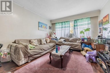 6 CARRINGTON AVENUE Toronto (Caledonia-Fairbank) Ontario photo 9