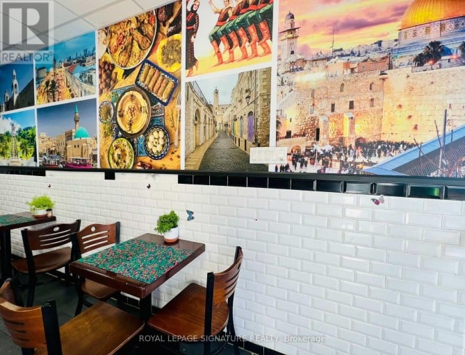 761 DUNDAS STREET W, Toronto (Trinity-Bellwoods), Ontario, M6J1T9