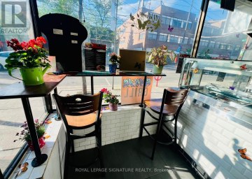 761 DUNDAS STREET W Toronto (Trinity-Bellwoods) Ontario photo 3