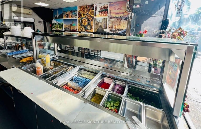 761 DUNDAS STREET W, Toronto (Trinity-Bellwoods), Ontario, M6J1T9