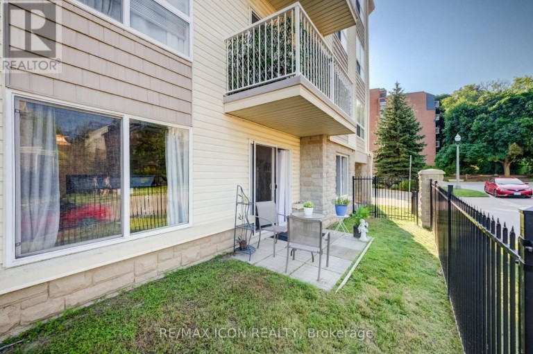 118 - 8 HARRIS STREET, Cambridge, Ontario, N1R8R1