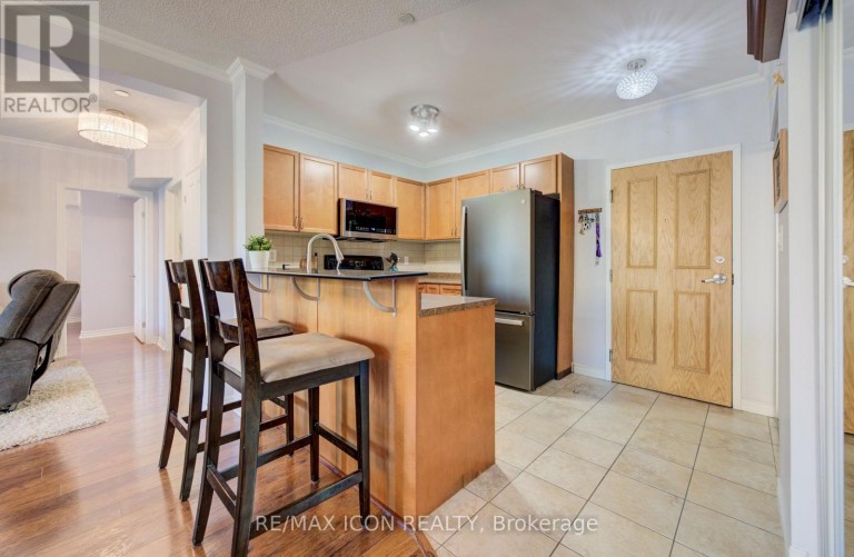 118 - 8 HARRIS STREET, Cambridge, Ontario, N1R8R1