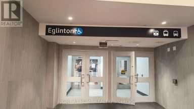 UPPER - 6 EGLINTON AVENUE E Toronto (Mount Pleasant West) Ontario photo 12