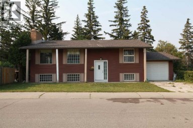 904 73 Avenue SW Calgary Alberta photo 1
