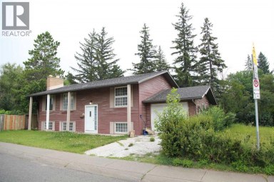 904 73 Avenue SW Calgary Alberta photo 5