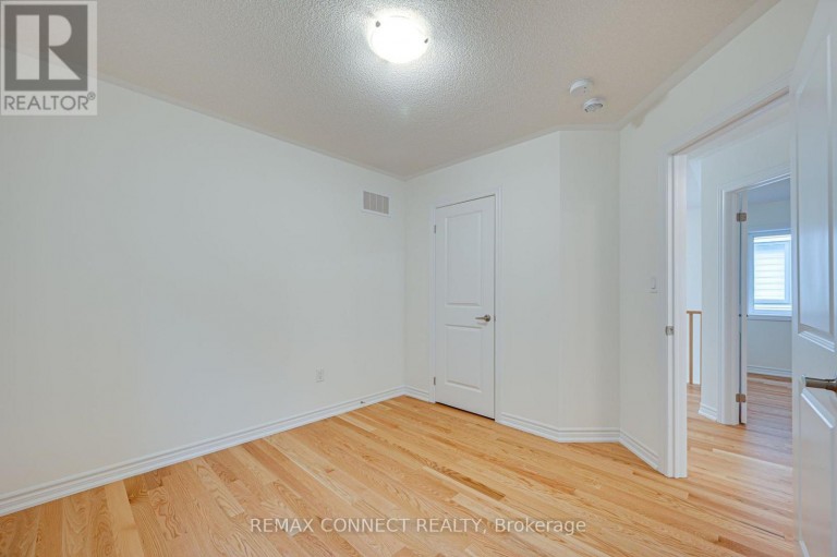 146 NOTTINGHAM ROAD N, Barrie, Ontario, L9J0W5
