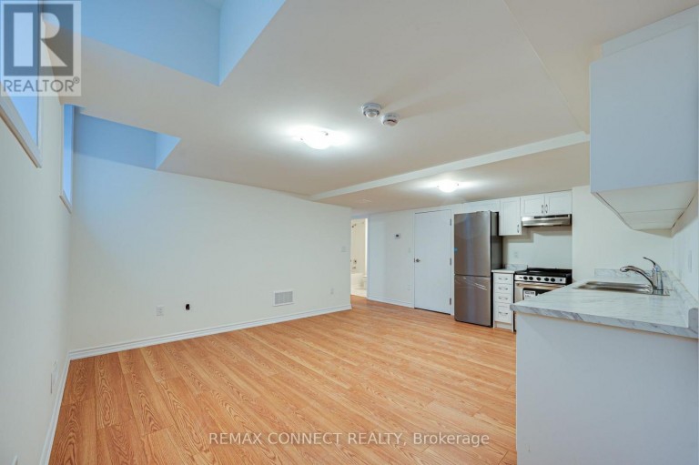 146 NOTTINGHAM ROAD N, Barrie, Ontario, L9J0W5