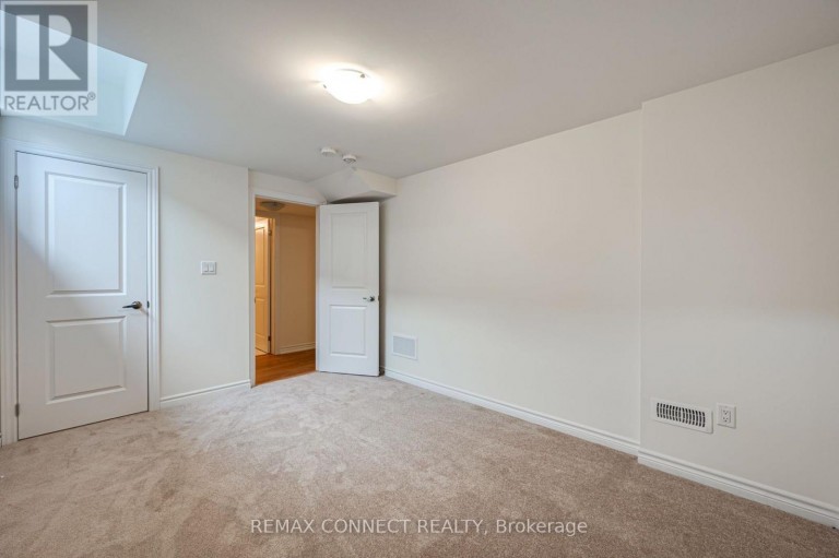 146 NOTTINGHAM ROAD N, Barrie, Ontario, L9J0W5