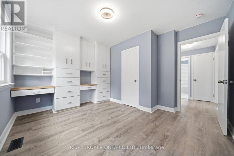 B - 293 HIGHLAND ROAD E, Kitchener, Ontario, N2M3W6
