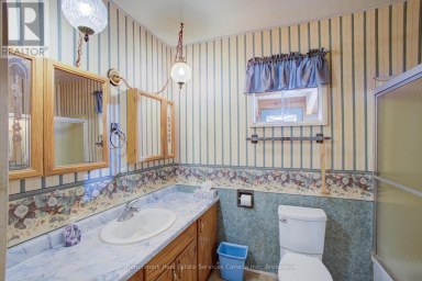 237 THOMAS STREET St. Marys Ontario photo 16