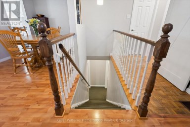 395 STRATHALLAN STREET Centre Wellington (Fergus) Ontario photo 23
