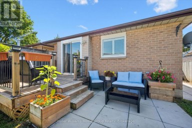 395 STRATHALLAN STREET Centre Wellington (Fergus) Ontario photo 36
