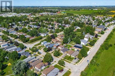 395 STRATHALLAN STREET Centre Wellington (Fergus) Ontario photo 46
