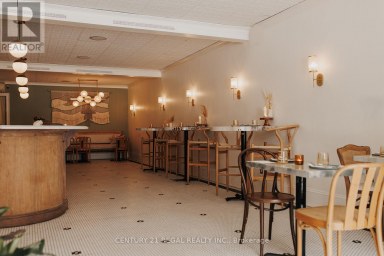 1564 QUEEN STREET W Toronto (Roncesvalles) Ontario photo 2