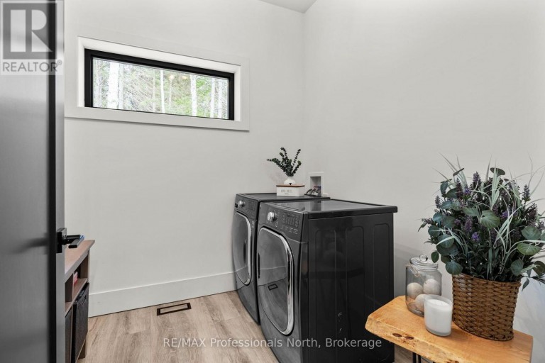 100 MASONS ROAD, Perry (Emsdale), Ontario, P0A1J0