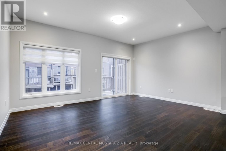 74 SOHO STREET, Hamilton (Stoney Creek Mountain), Ontario, L8J0L4