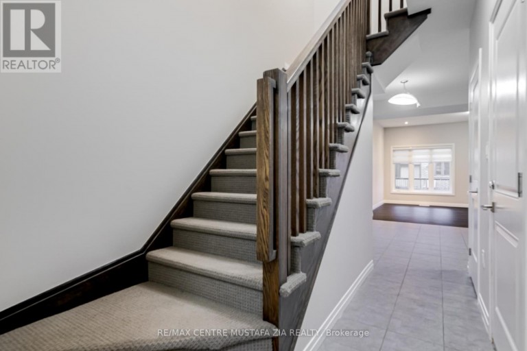 74 SOHO STREET, Hamilton (Stoney Creek Mountain), Ontario, L8J0L4
