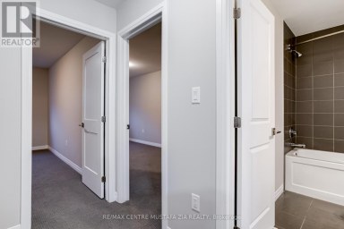 74 SOHO STREET Hamilton (Stoney Creek Mountain) Ontario photo 25