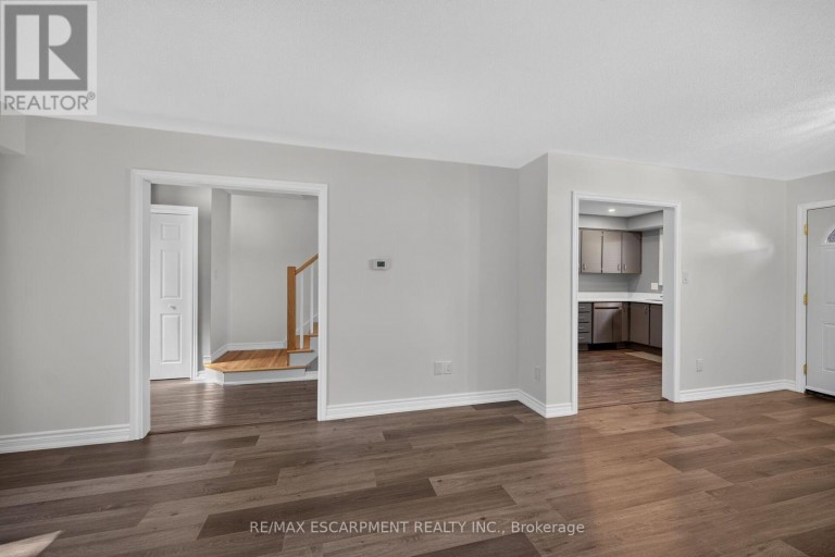 2 - 199 YORK ROAD, Hamilton (Dundas), Ontario, L9H1M9