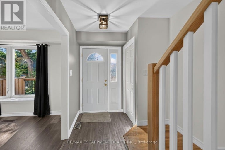 2 - 199 YORK ROAD, Hamilton (Dundas), Ontario, L9H1M9
