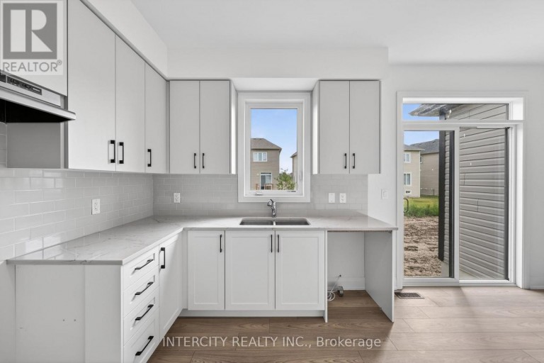 14 LEGACY CIRCLE, Wasaga Beach, Ontario, L9Z0L8