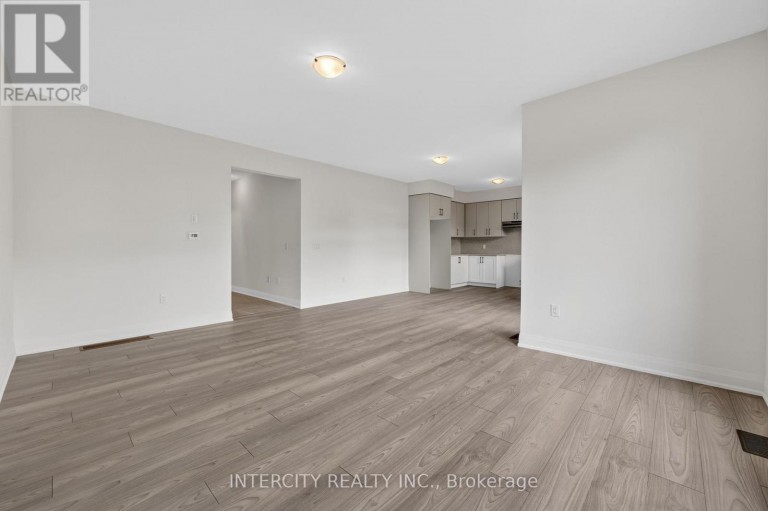 14 LEGACY CIRCLE, Wasaga Beach, Ontario, L9Z0L8