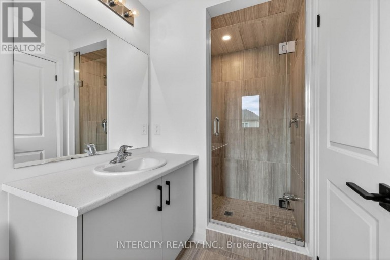 14 LEGACY CIRCLE, Wasaga Beach, Ontario, L9Z0L8