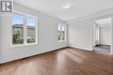16 LEGACY CIRCLE Wasaga Beach Ontario photo 26