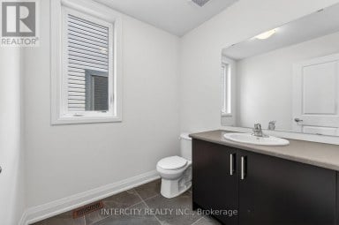 16 LEGACY CIRCLE Wasaga Beach Ontario photo 27