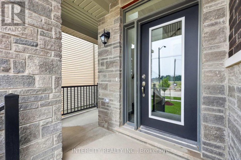 16 LEGACY CIRCLE, Wasaga Beach, Ontario, L9Z0L8