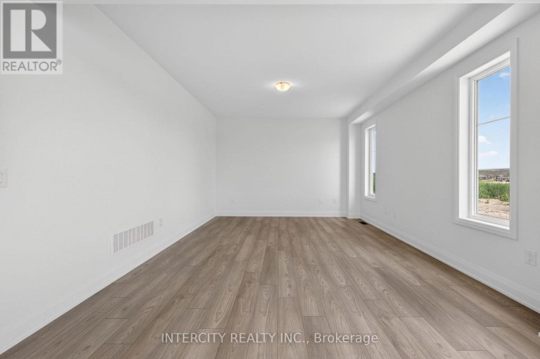 24 LEGACY CIRCLE, Wasaga Beach, Ontario, L9Z0L8