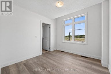 24 LEGACY CIRCLE Wasaga Beach Ontario photo 31
