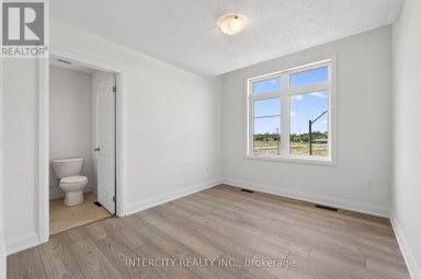 24 LEGACY CIRCLE Wasaga Beach Ontario photo 34
