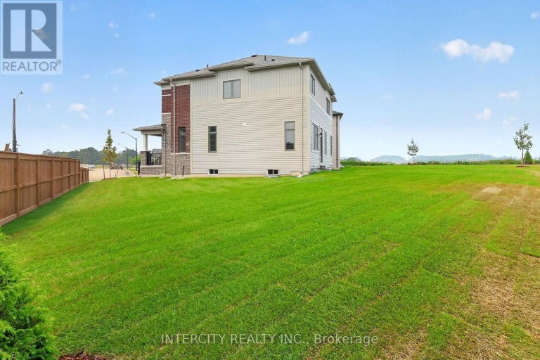 24 LEGACY CIRCLE, Wasaga Beach, Ontario, L9Z0L8
