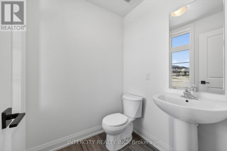 22 LEGACY CIRCLE, Wasaga Beach, Ontario, L9Z0L8