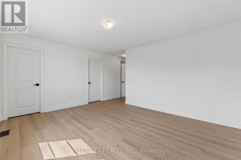 22 LEGACY CIRCLE, Wasaga Beach, Ontario, L9Z0L8