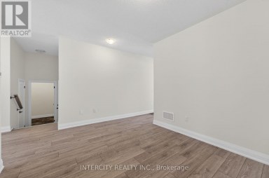 30 LEGACY CIRCLE Wasaga Beach Ontario photo 11