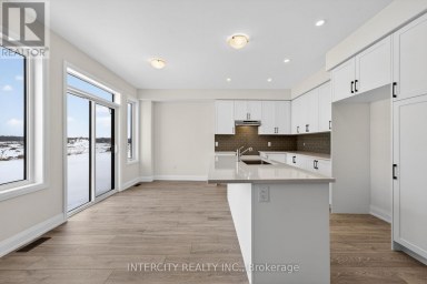 30 LEGACY CIRCLE Wasaga Beach Ontario photo 13