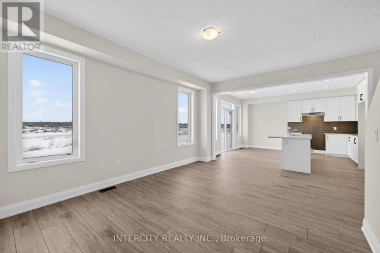 30 LEGACY CIRCLE, Wasaga Beach, Ontario, L9Z0M5