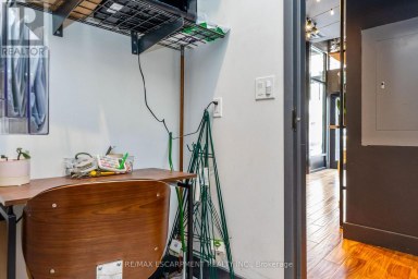 6 JOHN STREET N Hamilton (Beasley) Ontario photo 18