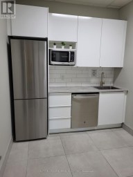 203 - 385 CONNIE CRESCENT Vaughan (Concord) Ontario photo 32