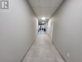 203 - 385 CONNIE CRESCENT Vaughan (Concord) Ontario photo 36