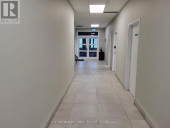 203 - 385 CONNIE CRESCENT Vaughan (Concord) Ontario photo 38