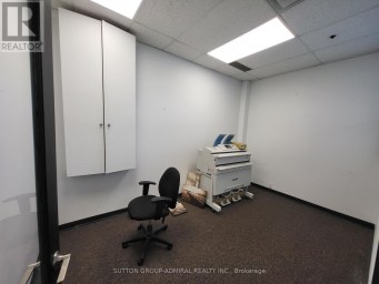 203 - 385 CONNIE CRESCENT Vaughan (Concord) Ontario photo 8