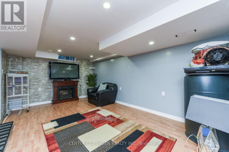 200 WINNERS CIRCLE, Brampton (Northwest Sandalwood Parkway), Ontario, L7A1M2
