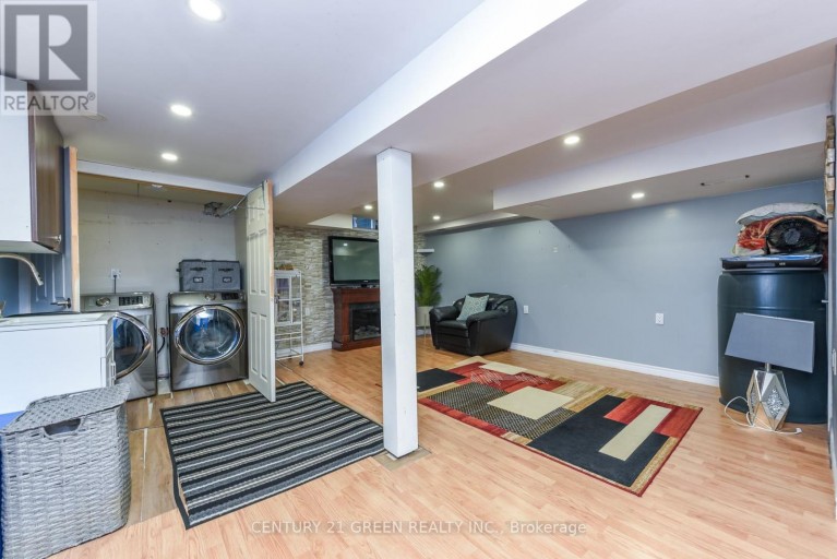 200 WINNERS CIRCLE, Brampton (Northwest Sandalwood Parkway), Ontario, L7A1M2